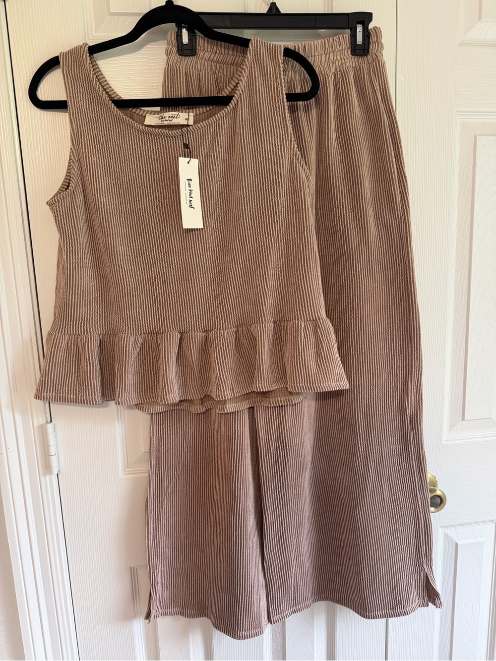 Three Bird Nest Textured Gauze Peplum Lounge Set Wide Leg Pants Neutral Boho M - Picture 2 of 11